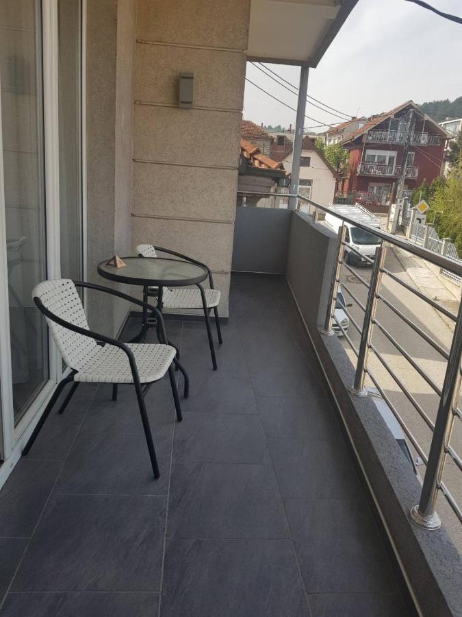Family Apartmani Le 레스코바츠 외부 사진